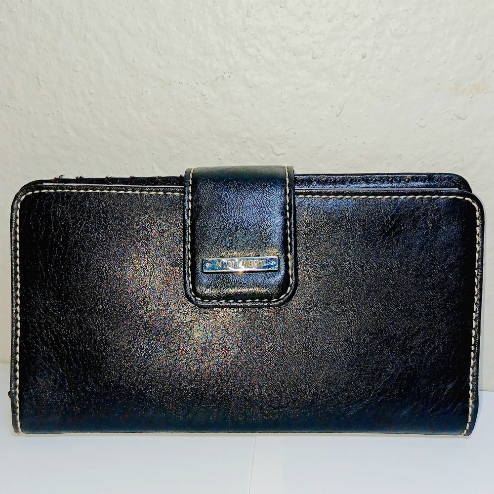 Nine west black wallet